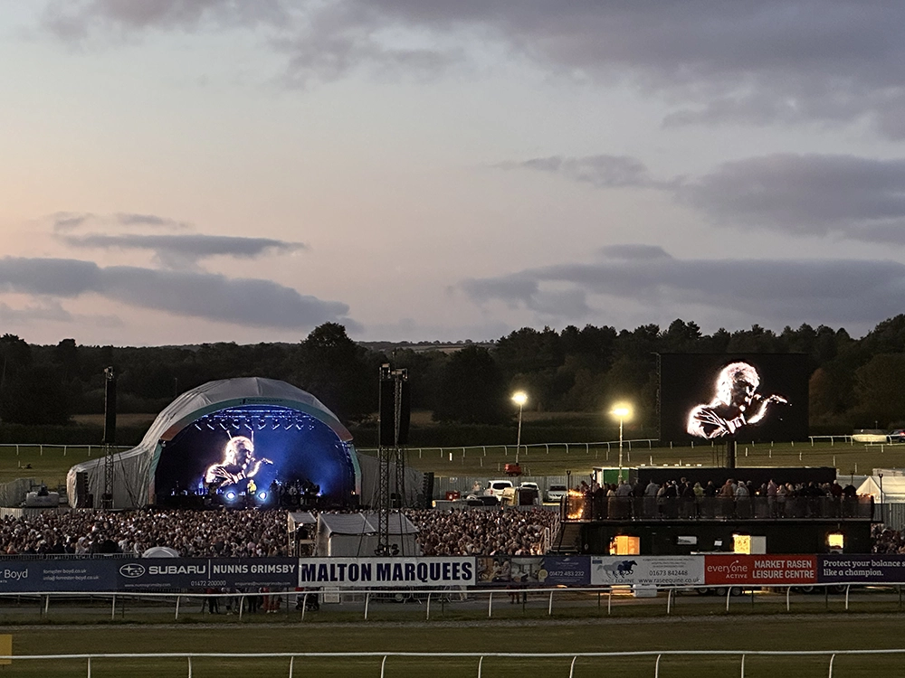 Birthday Celebrations at Market Rasen with Tom Jones